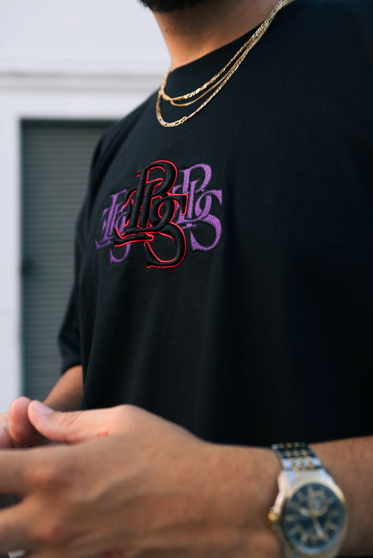 A. NOCTURNE OVERSIZE TEE